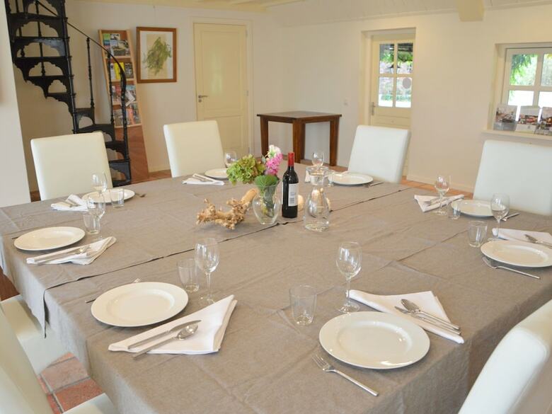 Lush Holiday Home In Oeffelt With 2 Saunas & Jacuzzis