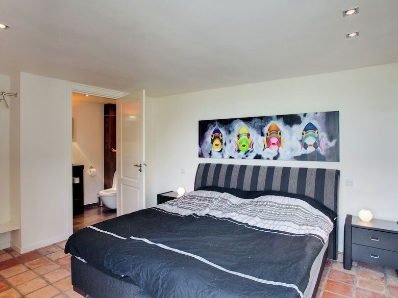 Lush Holiday Home In Oeffelt With 2 Saunas & Jacuzzis