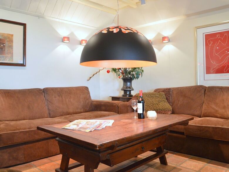Lush Holiday Home In Oeffelt With 2 Saunas & Jacuzzis