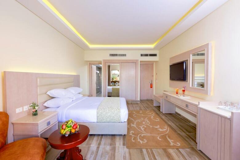 Hotel Sea World Resort (Formerly - Aqua Blu Resort)
