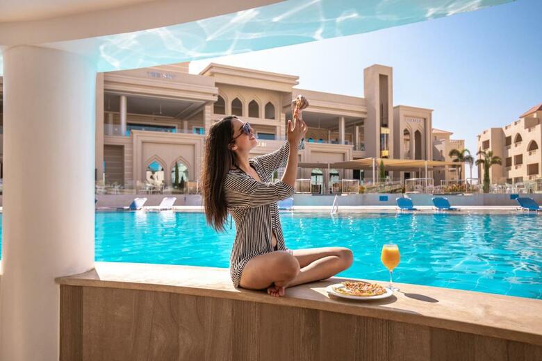 Hotel Sea World Resort (Formerly - Aqua Blu Resort)