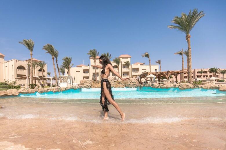Hotel Sea World Resort (Formerly - Aqua Blu Resort)