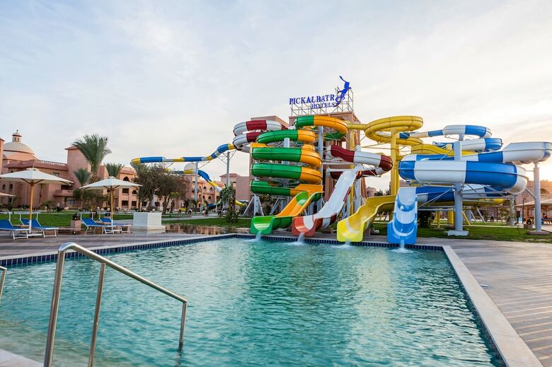 Hotel Sea World Resort (Formerly - Aqua Blu Resort)