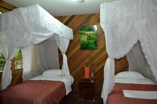 Shandia Lodge