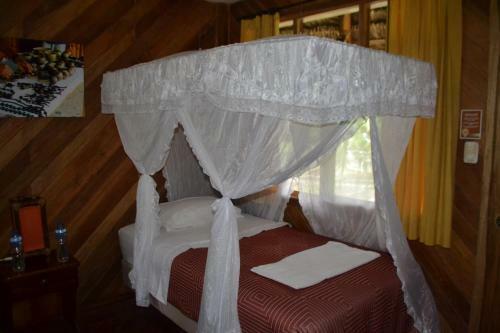 Shandia Lodge