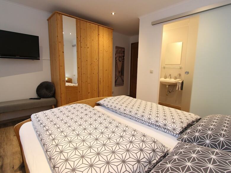 Spacious Apartment In Saalbach-hinterglemm Near Ski Area