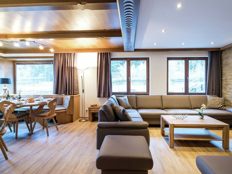 Lovely Chalet With Sauna In Saalbach-hinterglemm