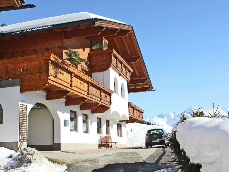 Cozy Apartment In Gerlosberg Near Ski Area