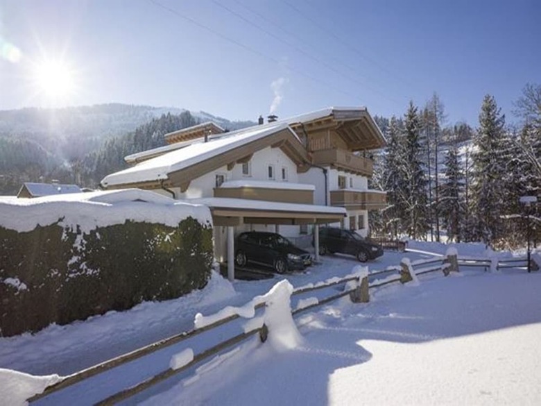 Modern Apartment Near Ski Area In Ellmau