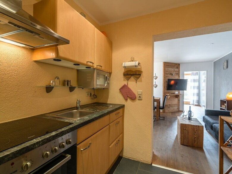 Cozy Apartment In Ellmau With Garden