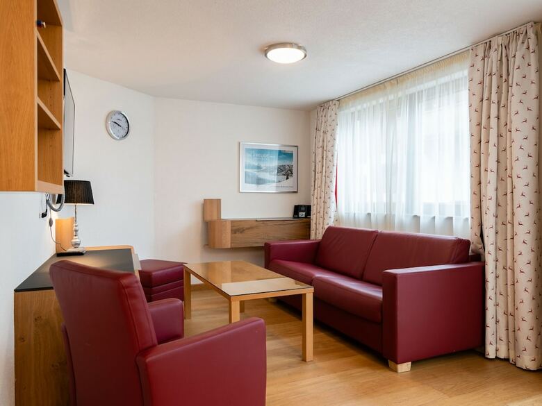 Cozy Chalet In Zell Am See With Balcony