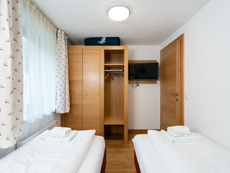 Cozy Chalet In Zell Am See With Balcony
