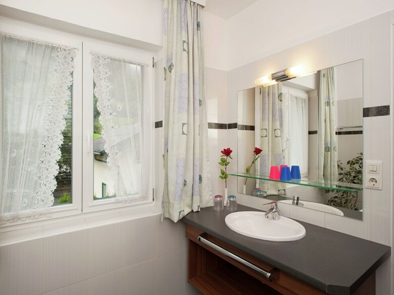 Luxurious Chalet In Zell Am See With Sauna