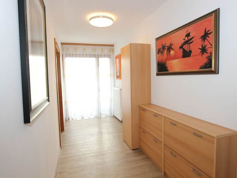 Cozy Apartment In F�gen With Sauna