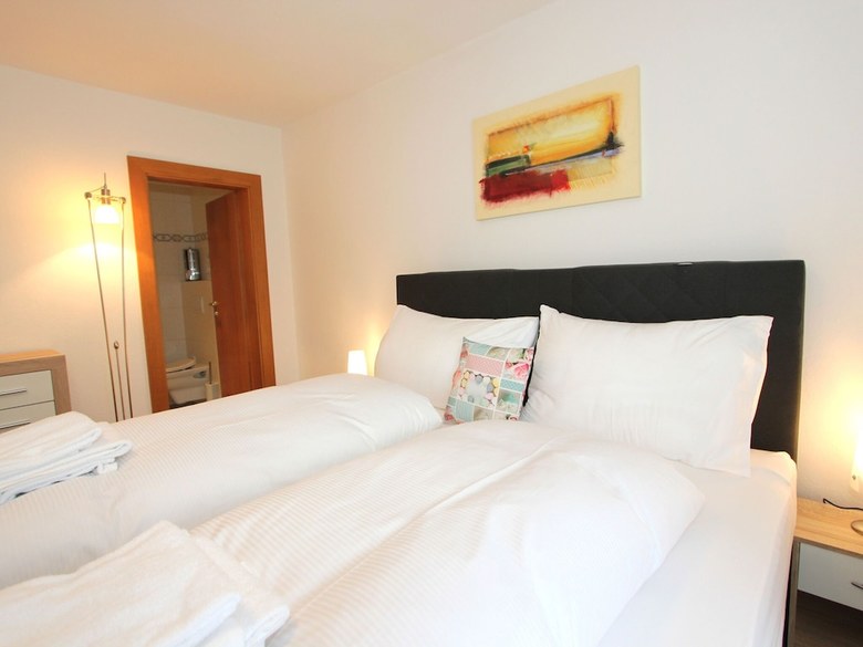 Cozy Apartment In F�gen With Sauna