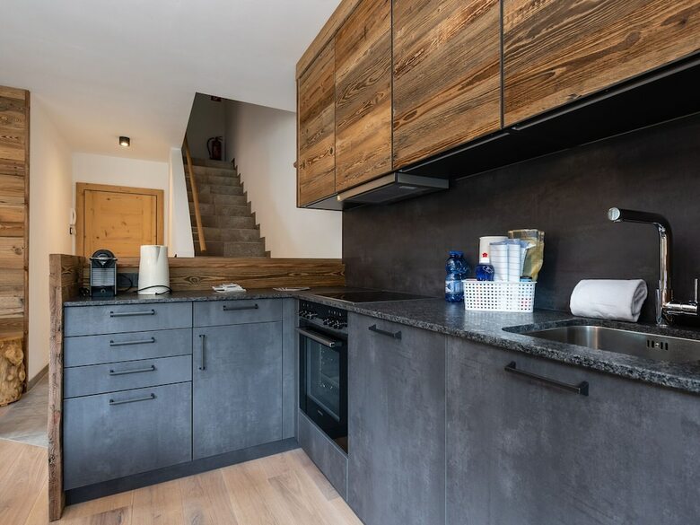 Luxurious Holiday Home In M�hlbach With Private Sauna