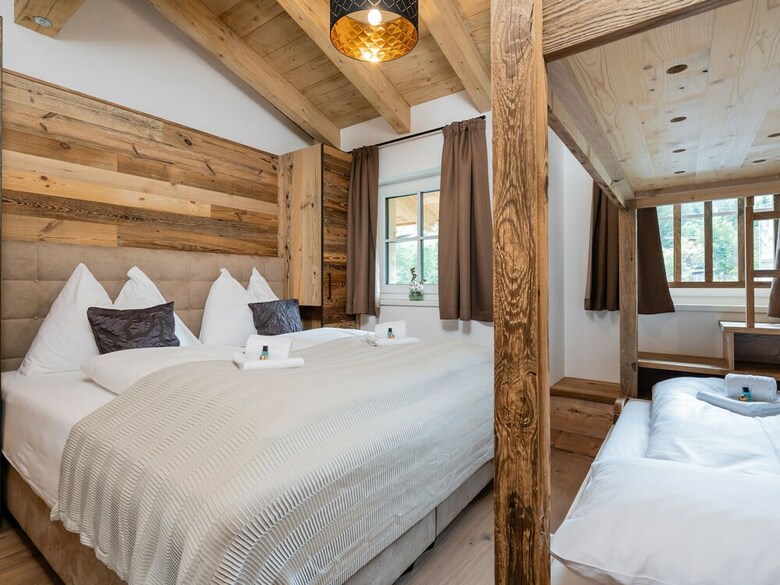 Luxurious Holiday Home In M�hlbach With Private Sauna