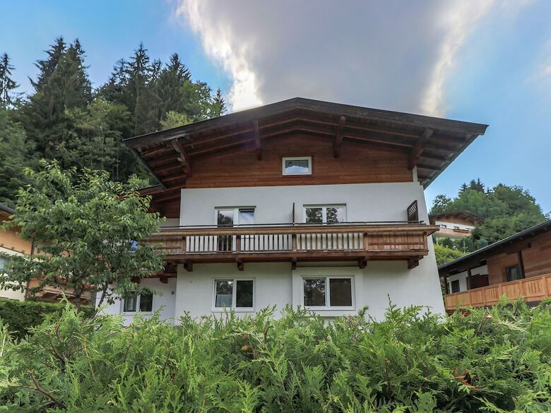 Comfortable Chalet In Ellmau Near Ski Slopes