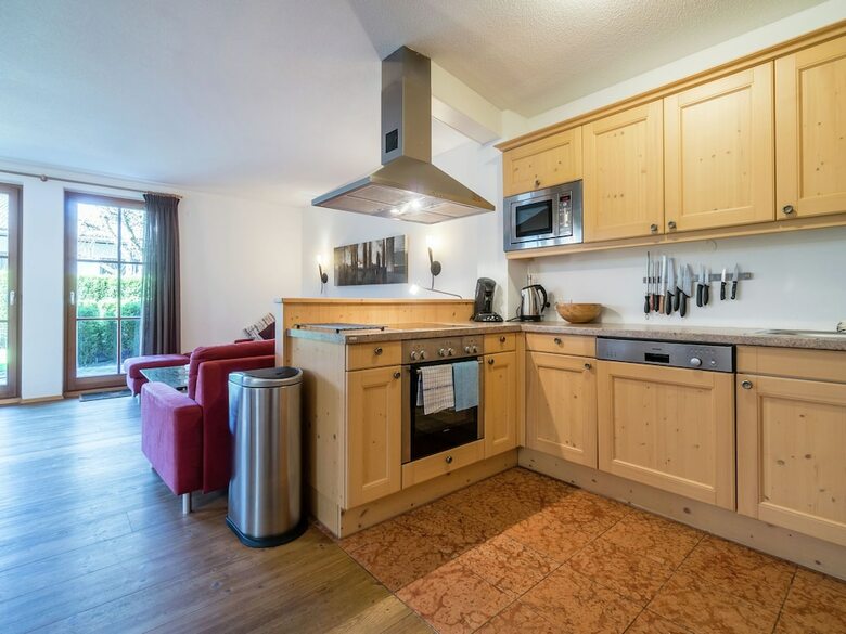 Charming Apartment In Kirchberg With Private Garden