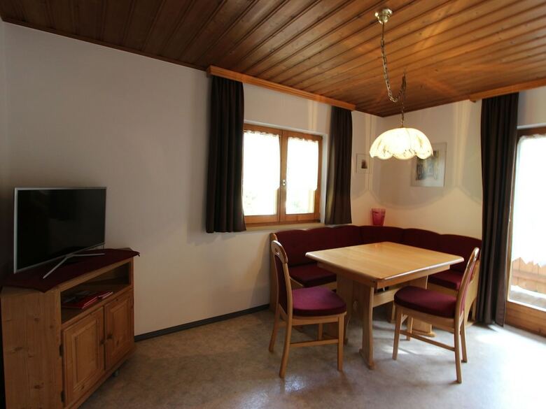 Modern Apartment In Kitzbuhel Near Ski Area