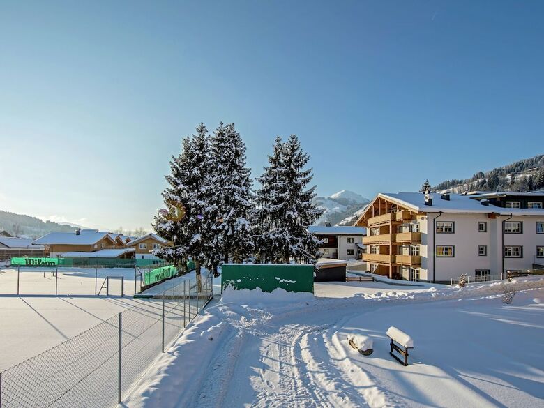 Modern Apartment Near Ski Area In Brixen Im Thale