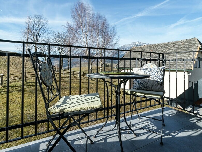 Beautiful Chalet In Gro�s�lk In A Nature Park