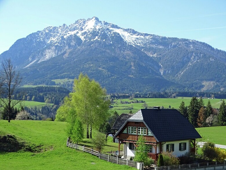 Beautiful Chalet In Gro�s�lk In A Nature Park