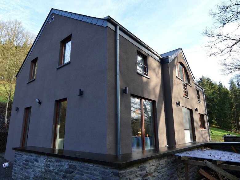Modern Holiday Home With Private Garden In Vielsalm