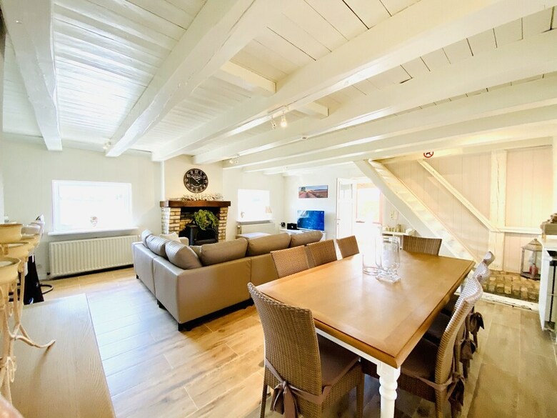 Spacious Holiday Home In Middelkerke Near Belgian Coast