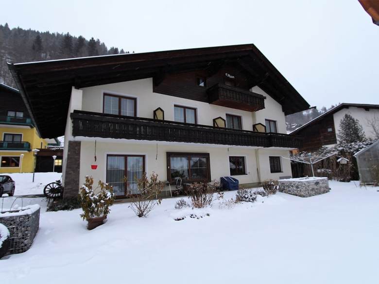 Gorgeous Apartment In Carinthia Austria With Garden