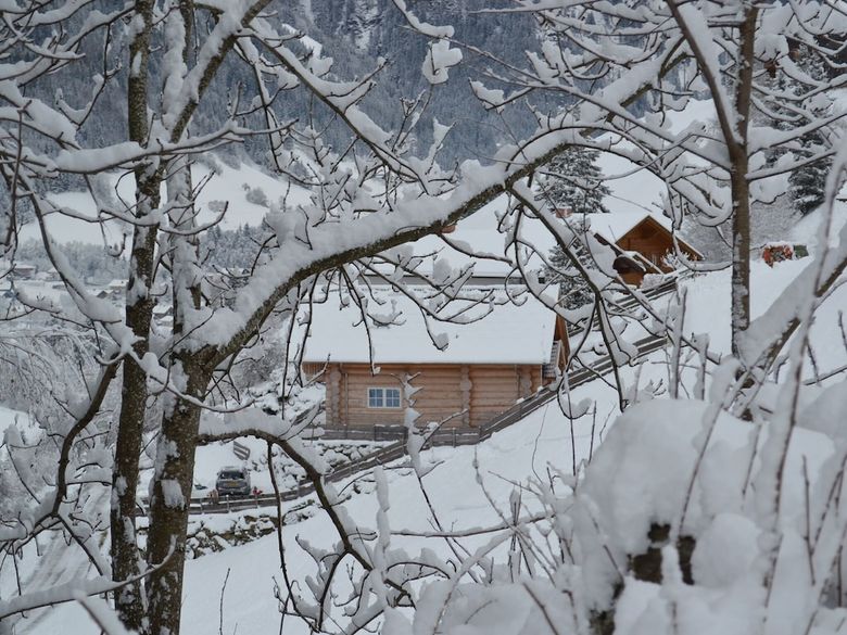 Cozy Chalet In M�rtschach With Private Garden