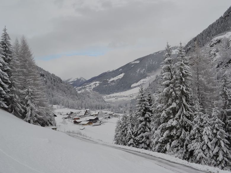 Cozy Chalet In M�rtschach With Private Garden
