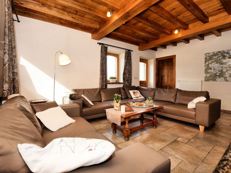 Spacious House In Authentic Ardennes Style With Beautiful, Sunny Garden