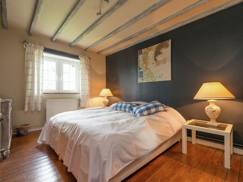 Provincial Cottage With Private Garden In Waimes