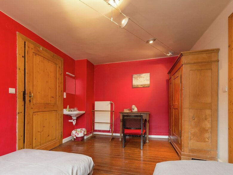 Provincial Cottage With Private Garden In Waimes
