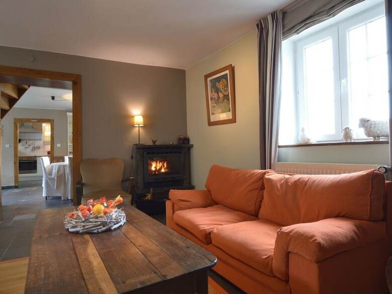 Provincial Cottage With Private Garden In Waimes