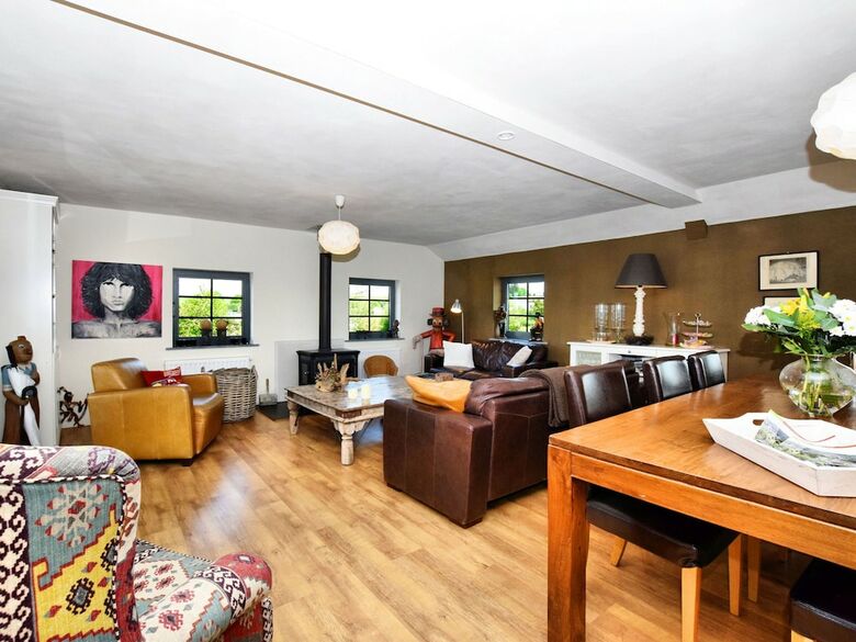 Comfortable And Spacious Apartment With Cosy Terrace And Fabulous View