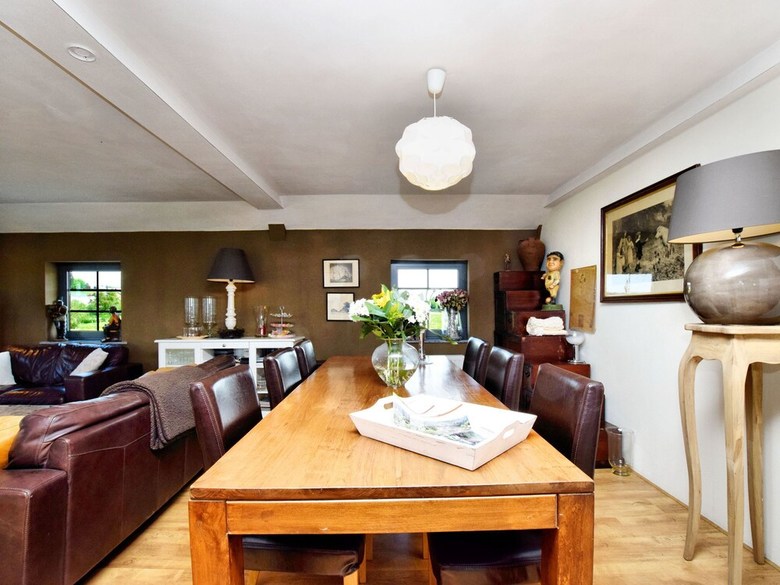 Comfortable And Spacious Apartment With Cosy Terrace And Fabulous View