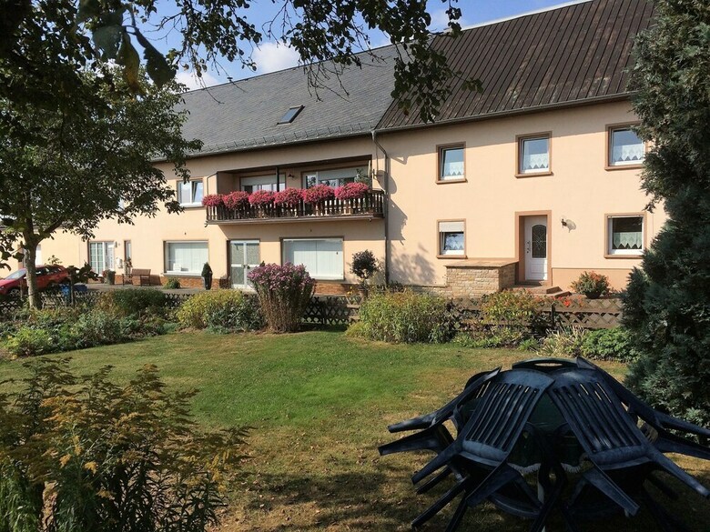 Spacious Apartment In Rodershausen With Barbecue