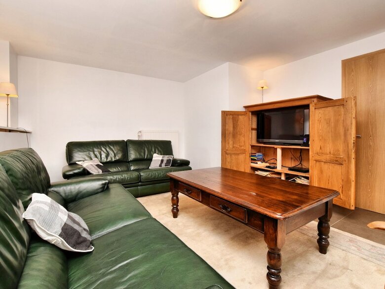 Modern, Well-equipped House With Sauna, Spacious Garden And Nice View