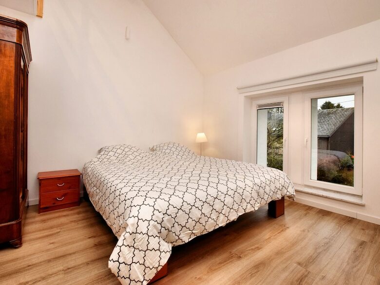 Modern, Well-equipped House With Sauna, Spacious Garden And Nice View