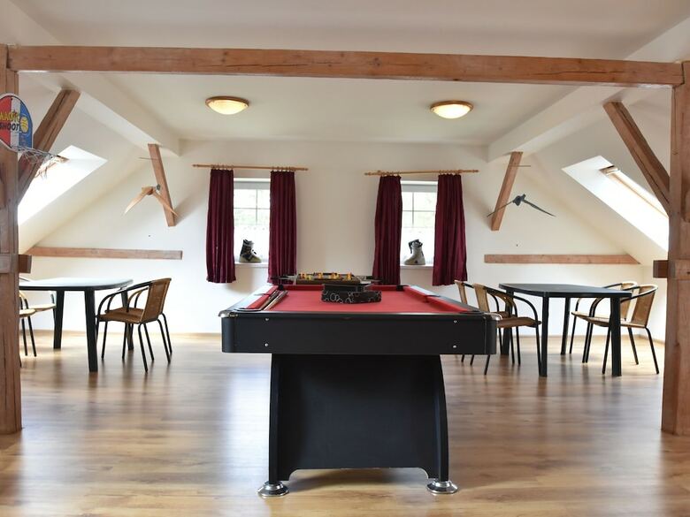 Spacious Holiday Home In Lampertice With Swimming Pool