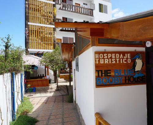 Hostal The Blue Booby House