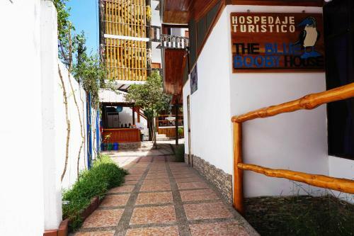Hostal The Blue Booby House