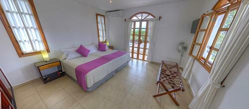 Galapagos Suites Bed & Breakfast
