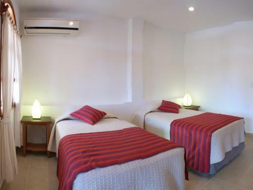 Galapagos Suites Bed & Breakfast