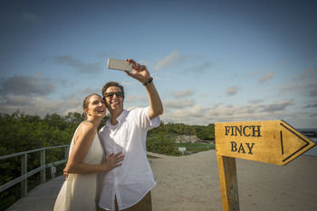 Hotel Finch Bay