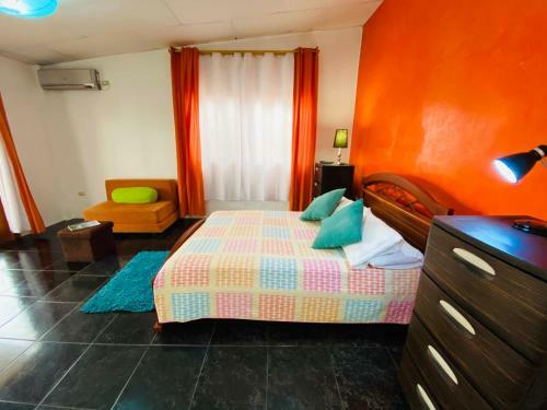 Hostal Zurisadai