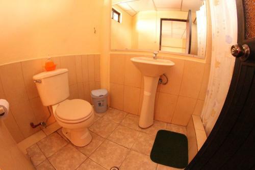 Hostal Hospedaje Germania