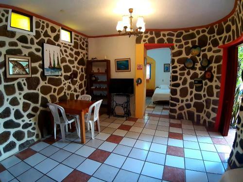 Hostal El Bamb� Galapagos Inn